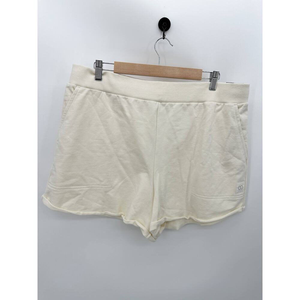 CALIA Shorts Women XXL NWT Cream Journey Collection High Rise Cut-Off‎